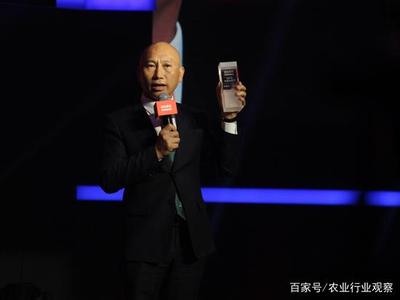20歲白手起家做鴨子鹵味,每年賺7個億,杜絕加盟只開直營店!